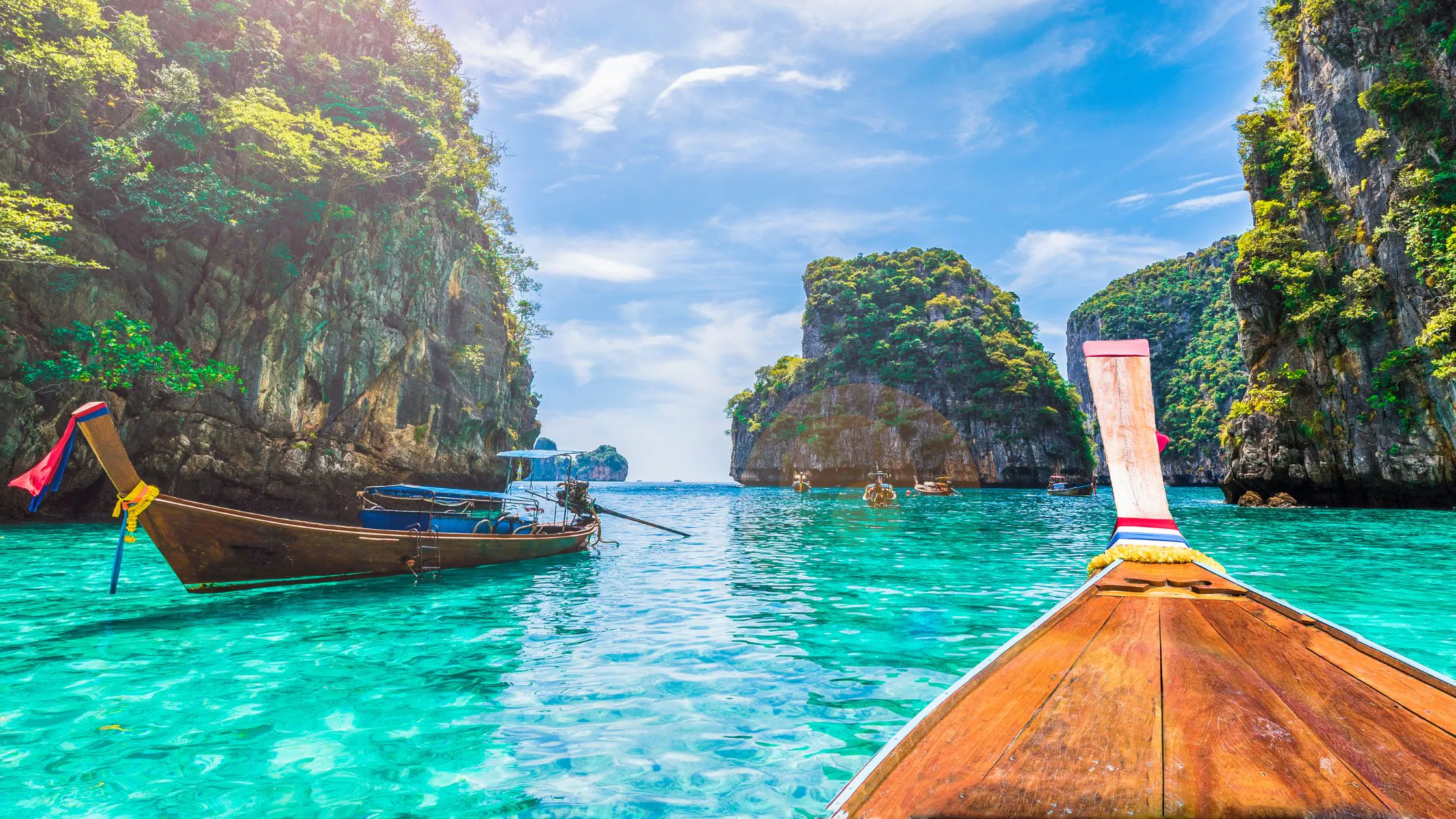 Phi Phi Islands Day Trip – Snorkeling and Island Exploration